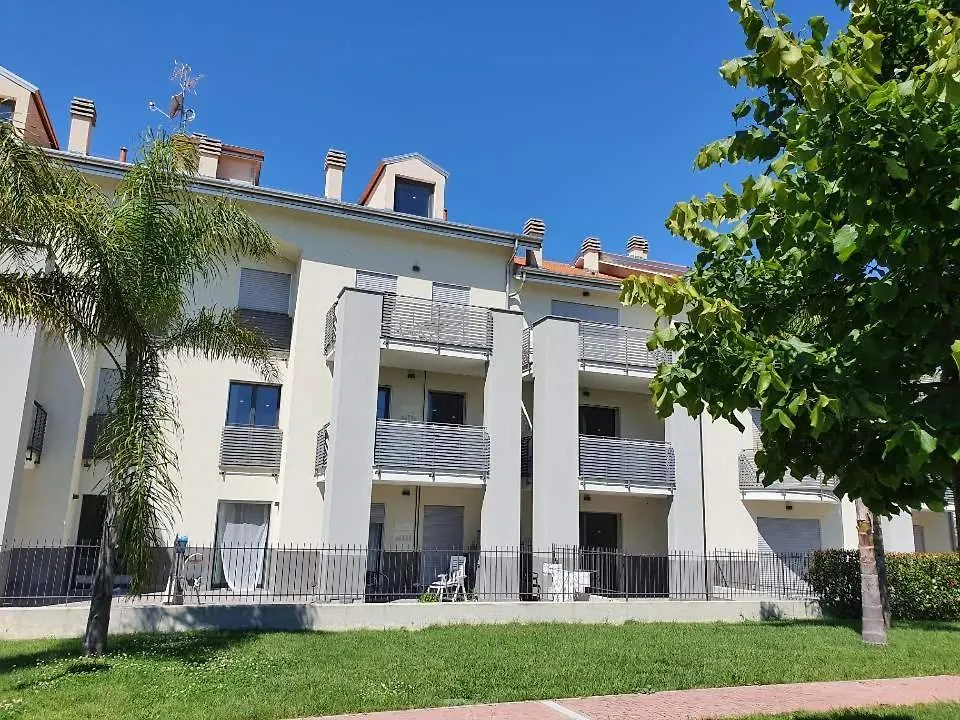 Casa Di Clara Apartment San Bartolomeo Al Mare